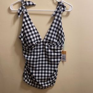 BNWT bathing suit top